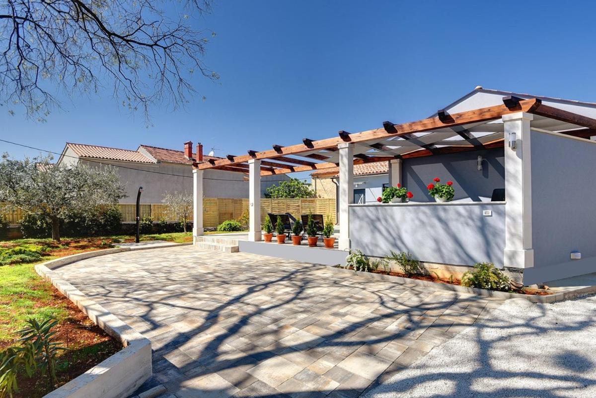 Villa Sunny Home Vodnjan Exterior photo