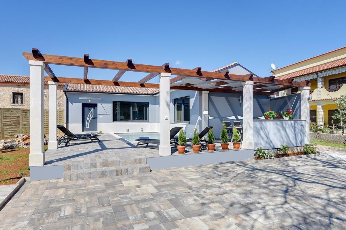 Villa Sunny Home Vodnjan Exterior photo